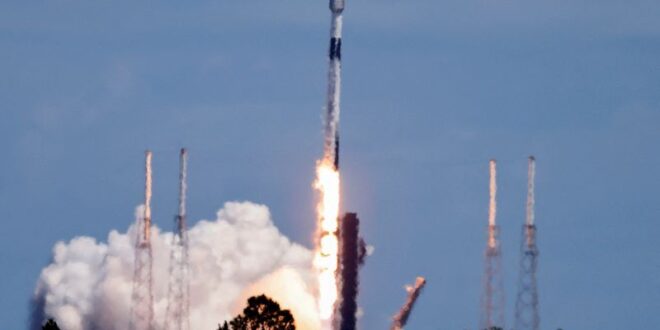 SpaceX launches first satellites for new US spy constellation