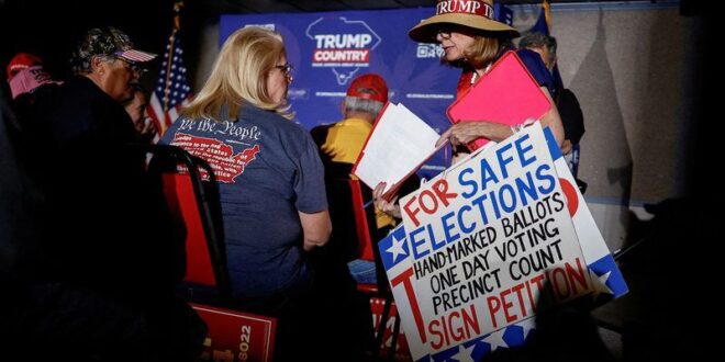 Trumps attacks on early voting muddle Republican election plans