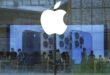 US judge grills Apple exec about whether company is defying