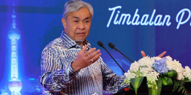 Zahid urges streamlined approval for businesses foreign investments