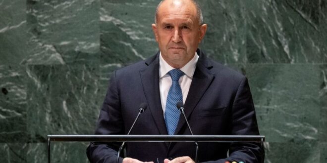 Bulgaria holds another snap election to end political instability