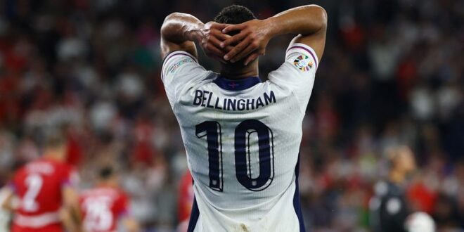 Football Soccer England hang on to beat Serbia 1 0 with Bellingham