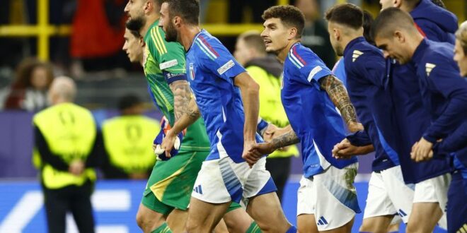 Football Soccer Grit and swagger Spallettis Italy survive storm