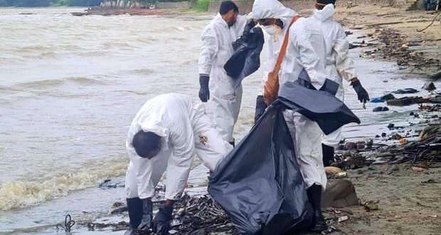 Insurance firm to pay for oil spill clean up on Johor