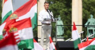 Orban challenger makes final push ahead of Sundays EU vote
