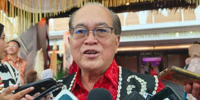 Sarawak in logging road restoration plan