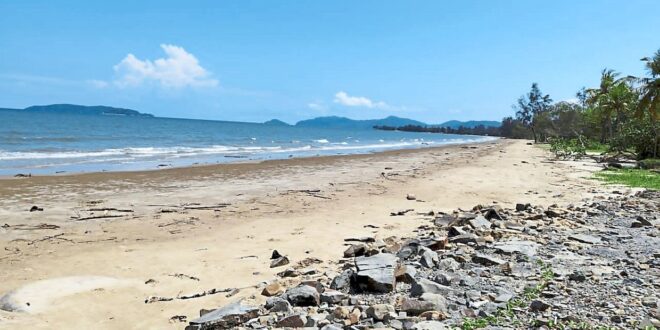 Tanjung Aru BeachPrince Philip Park to stay open