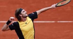Tennis Tennis Tsitsipas beats Arnaldi to reach French Open quarter finals