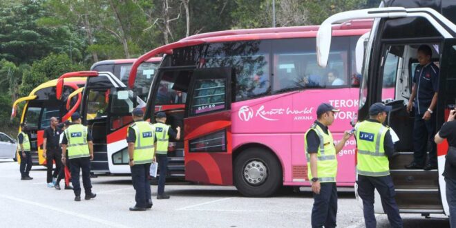 Crackdown on tour bus operators may extend beyond July 31