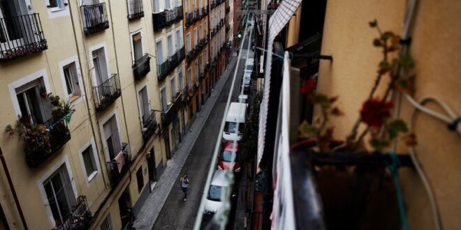 Housing crisis in Spains cities drives rise in homelessness as