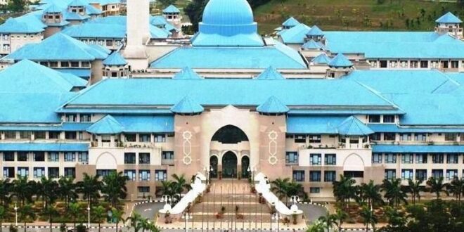 IIUM refutes claims of financial incapacity instability