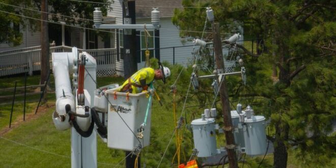 Nearly a million in Texas still without power after Hurricane