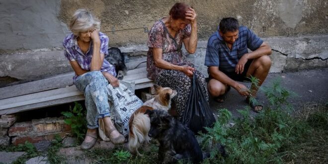 Time running out for Ukrainians fleeing Russias advance