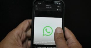 Maduro calls for Venezuelans to delete WhatsApp in growing crackdown