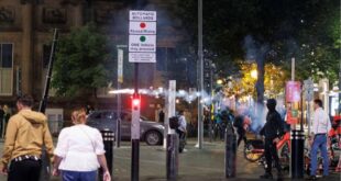 Renewed rioting sweeps British cities in wake of child murders