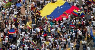 Venezuelans call for release of relatives arrested in election protests