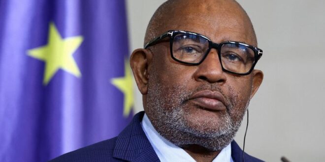 Comoros president wounded in knife attack