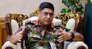 Exclusive Bangladesh army chief pledges support for Yunus interim government come