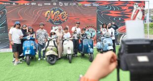 Scooter jamboree revs up crowd