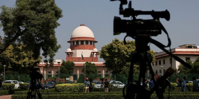 Indian textile baron duped with fake Supreme Court hearing document