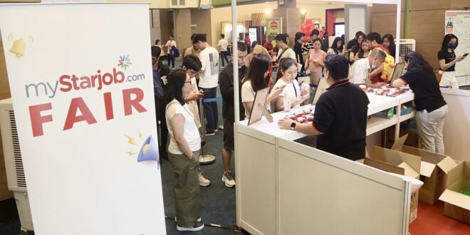 Students parents throng myStarJob career fair in Johor Baru